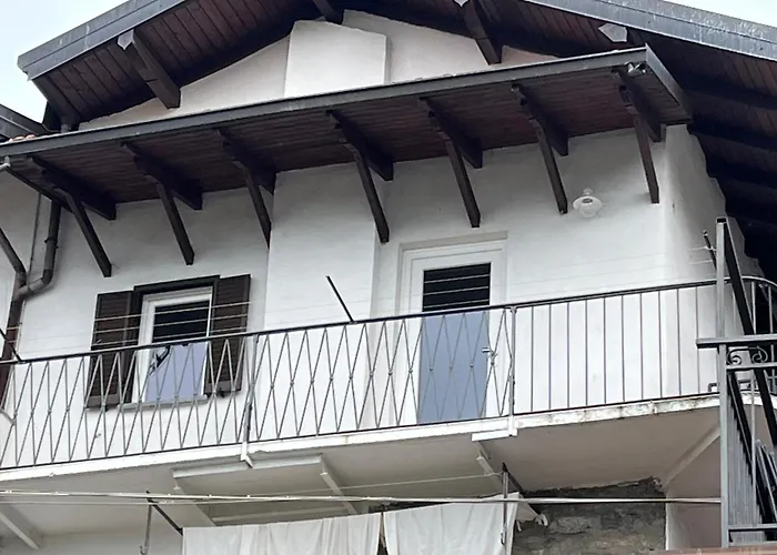 Apartamento Overlooking Maggiore