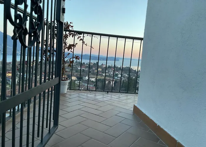 Apartamento Overlooking Maggiore